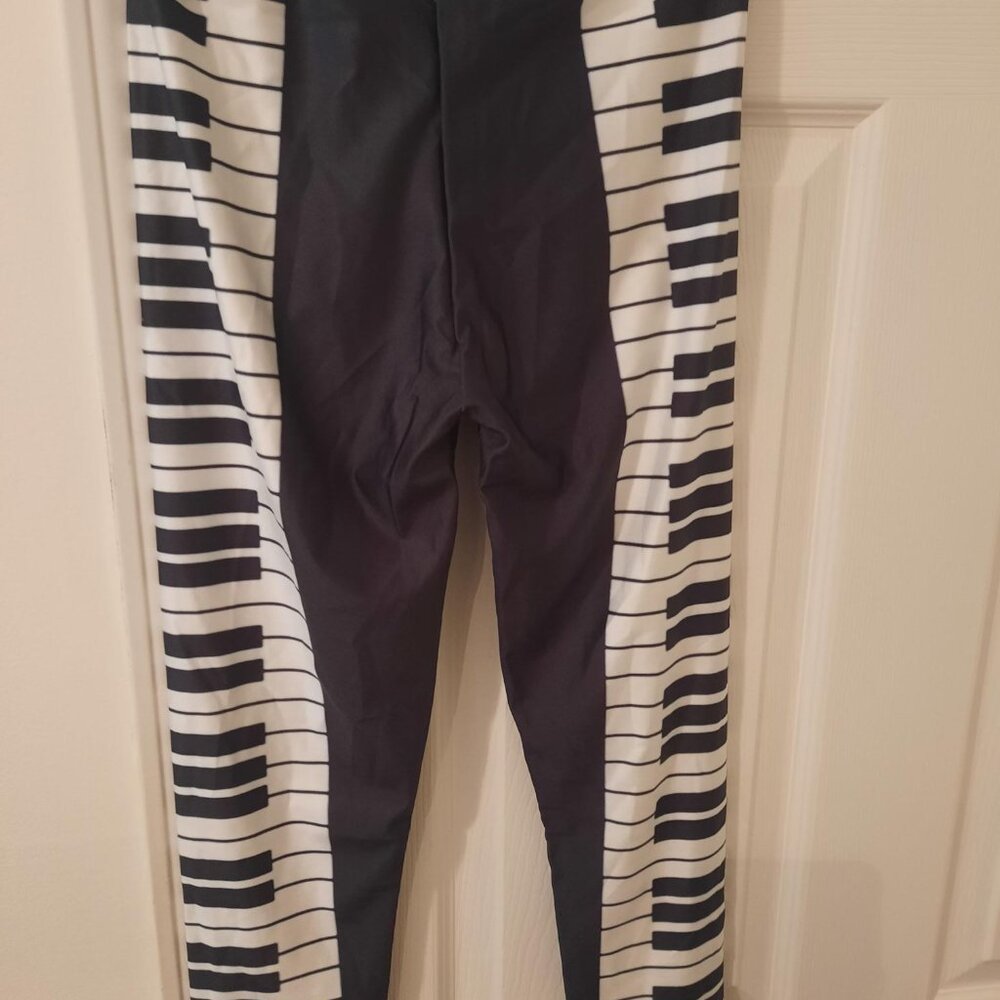 In The Right Key Piano Tights